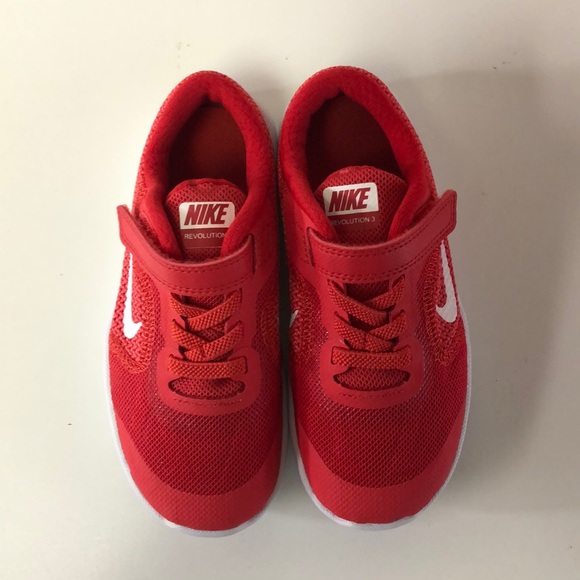 Other - Nike Revolution 3 (TVD) (J401)